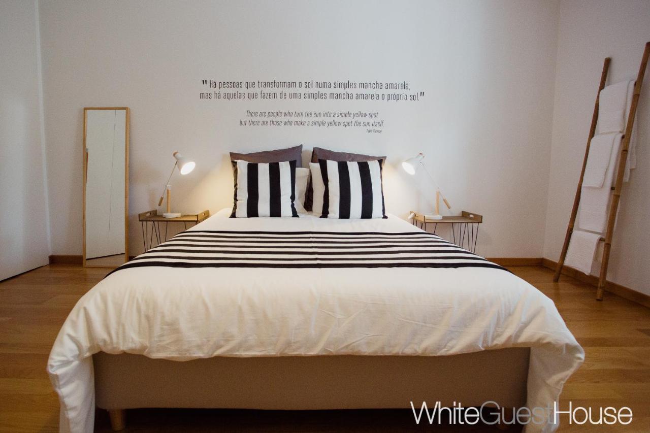 White Guest House Пеніші Екстер'єр фото