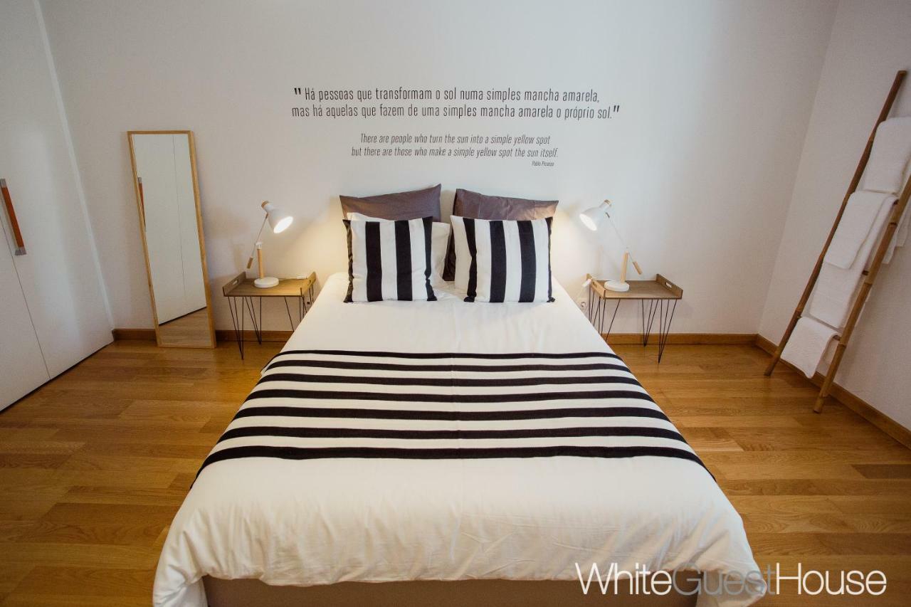 White Guest House Пеніші Екстер'єр фото